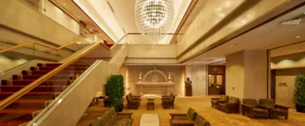 正則学園高等学校の花いけ男子部×ビッグバンド部が共演　12月23日より如水会館で4日間限定のパフォーマンスを披露！