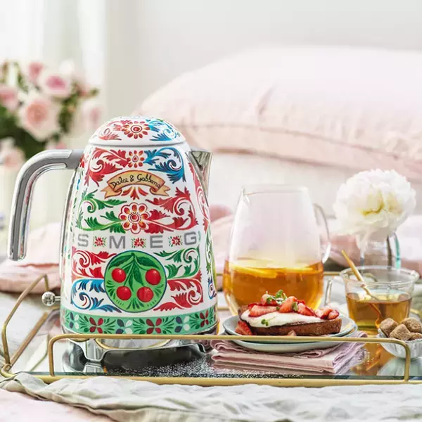 イタリアキッチン家電「SMEG」と「DOLCE&GABBANA」がコラボ　IDC OTSUKA 有明本社ショールームにて、4/29から展示販売開始