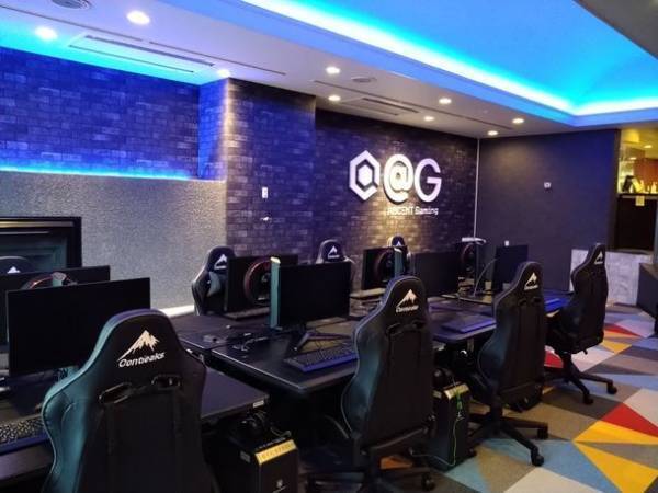 話題のeスポーツを楽しめるゲーミングホテル「＠G」が4/27に北海道札幌市の東西線「西18丁目駅」近くに3店舗目オープン決定