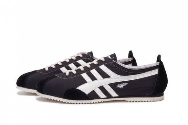 メイドインジャパンのスニーカーブランドPanther　2022年からラインナップ全てのスニーカーをアップデート　基幹モデルPANTHER DERAから順次リニューアル