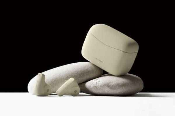 LDACコーデック対応「生きた音」を再生するハイレゾ完全ワイヤレスイヤホン「HP-R300BT」を2022年6月頃発売予定！