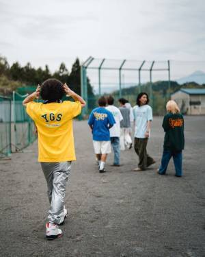 Younger Songと#FR2のコラボアイテム発売決定！！Tシャツやヘッドホンなど計6型を4月29日より発売