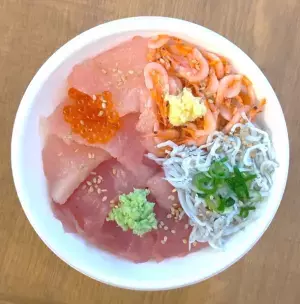 群馬とツナがる『まぐろ丼屋とと丸』が駿河湾ともつながった！駿河湾の旬を使った新メニュー『桜えび・しらす祭』4月29日(金)より期間限定で開催！