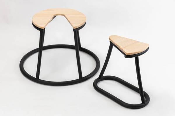 サロン向けにセルフ脱毛専用のチェアとワゴンが登場！片側に体重をかけて座ってもぐらつかない「チェア」と機器を安全に設置できる「ワゴン」発売