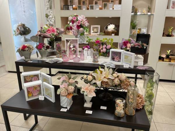 「花のある暮らし」をコンセプトに新感覚ライフスタイルショップ「Douceur THE TABLE」が大丸京都店4Fにてポップアップ開催中！