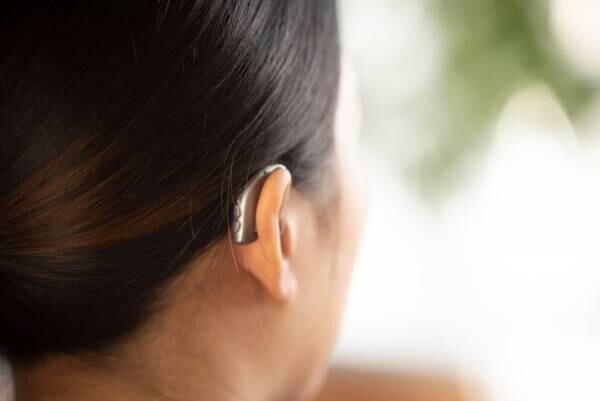 フィリップス補聴器、AI搭載補聴器のシリーズ拡充
