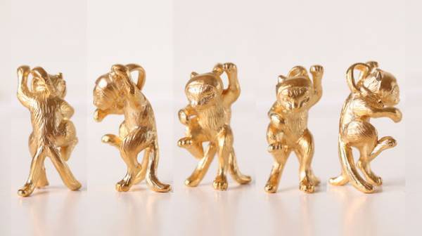 浮世絵師・歌川国芳による妖怪“猫又”モチーフのアクセサリー！シルバーとK18の立体オブジェをMakuakeにて販売開始