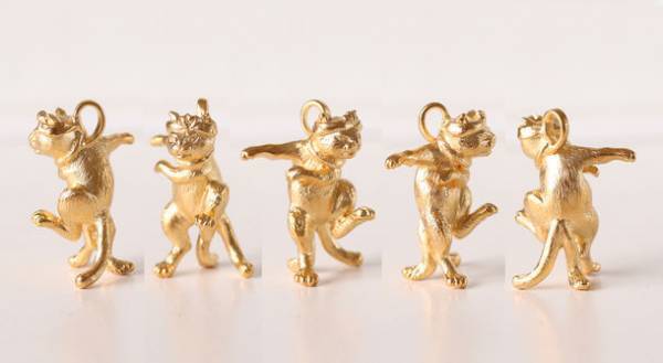 浮世絵師・歌川国芳による妖怪“猫又”モチーフのアクセサリー！シルバーとK18の立体オブジェをMakuakeにて販売開始