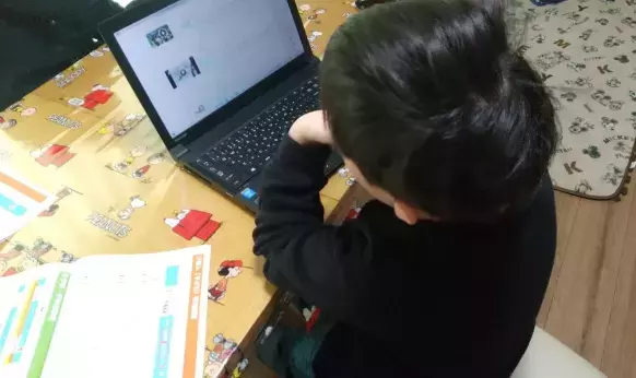 児童養護施設への機器寄贈、学習環境充実に貢献学習用端末5人に1台から、2人に１台に増加