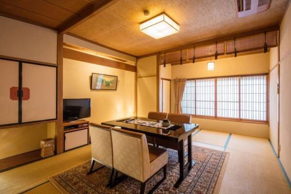 松本市・老舗温泉旅館が「3密の見える化」サービス開始　大浴場の混雑度をスマホで事前にチェック可能