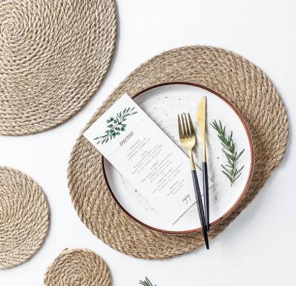 Qoo10人気「レトルトカレー」レビュー数ランキング　スパイスに凝ったご当地系レトルトカレーが人気！