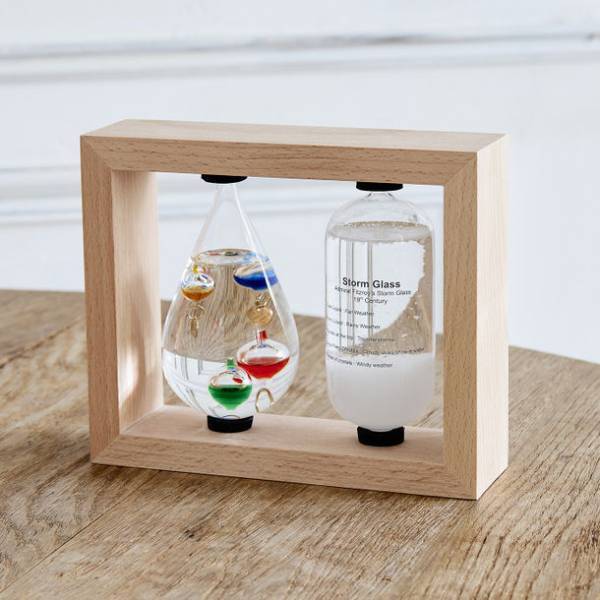 父の日にぴったり！ギフト向け「名入れ」サービスを開始！レーザー彫刻機で皮革・木材・アクリルなど様々なものに刻印可能