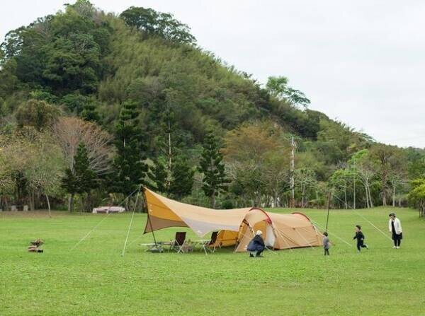 日本ではここだけの空港キャンプがパワーアップ！飛行機の離発着を間近に見られるキャンプ場で、新しい施策を提供