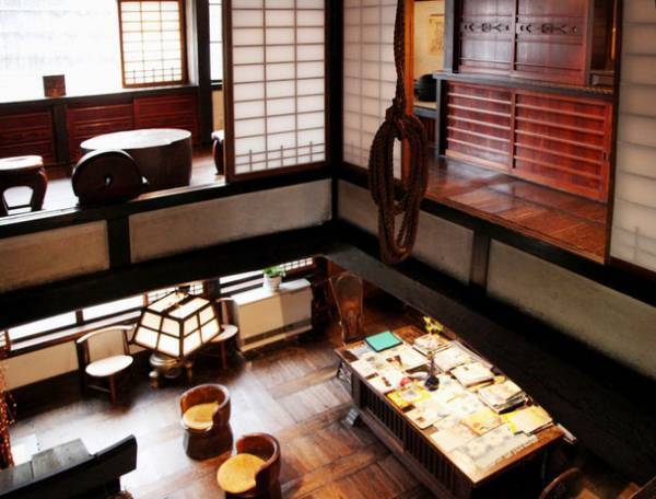 民藝運動をけん引した柳宗悦・吉田璋也・河井寛次郎の暮らしに学ぶ　島崎 信×萩原 健太郎 クロストーク 7/9に新宿OZONEで開催