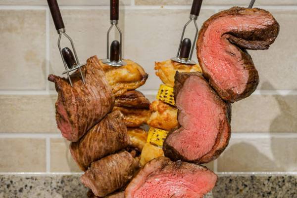 フォーポイントバイシェラトン函館　6月4日より毎週土曜限定「シュラスコナイト」を開催！