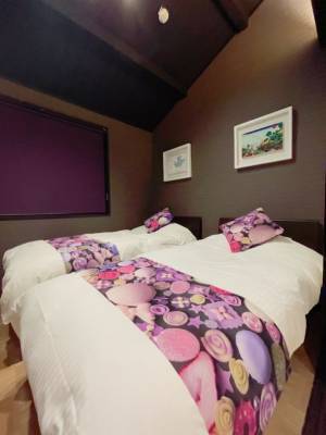 美術作家渡辺おさむが京町家の宿をまるごとデコレーション！5月よりスイーツの宿が期間限定オープン