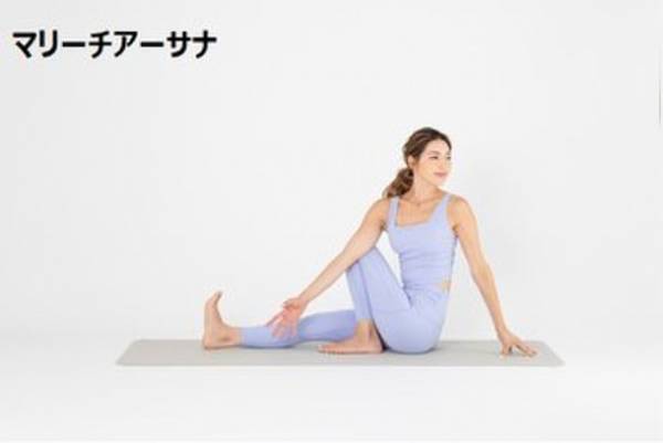 ＜Qoo10 メガ割特別企画＞ヨガインストラクター 来夏さんに聞く　1week 曜日別ヨガポーズ＆おすすめアイテム！「水曜日：疲れた日に活力を高めたいときのヨガ編」