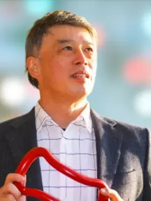 ウェーブストレッチリング考案者 牧直弘の最新刊　千葉ロッテマリーンズの木村ピッチングコーチも推薦の新刊書籍「不思議！薬指第一関節だけで変わる全身連動メソッド」5月30日にBABジャパンより発売