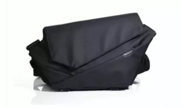 「スリングバッグ SEKKEI S-sling」6月10日にクラウドファンディングを開始