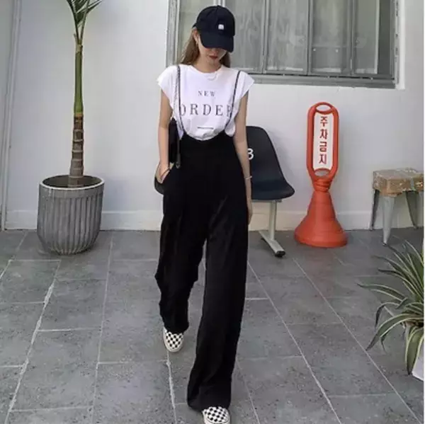 Qoo10人気「サロペット」ランキング　インナーで表情が変わる着こなし術は大人キレイなサロペットで！