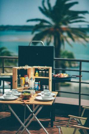 「海」×「山」×「湖」に囲まれた場所で大自然を満喫　6/1にStay & Daytrop BBQが弁天島駅前 THE OCEANにオープン決定