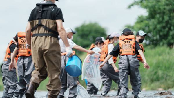 ～未来を支える子どもたちへ～身近な河川で学ぶ楽しい自然環境校外学習