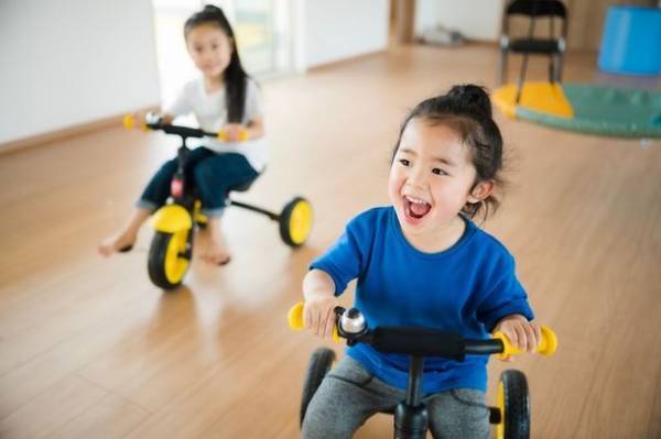 埼玉県朝霞市初　児童発達支援センター「元気キッズ チルズ」グランドオープン！オープンに際して、ブランドシンボルマークをリニューアル