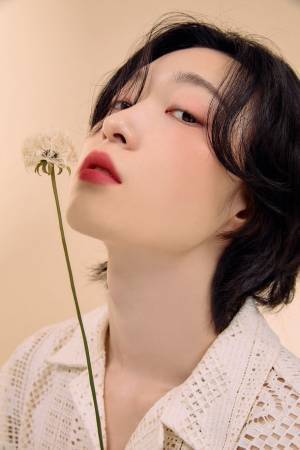 韓国コスメのムードメイクアップブランド「Flynn」から新感覚ベルベットのリップ「ブリーズベルベットティント」が6月9日(木)新発売