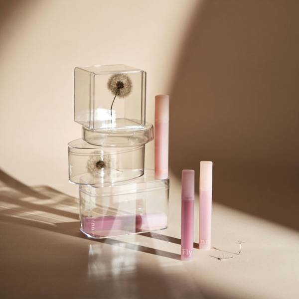 韓国コスメのムードメイクアップブランド「Flynn」から新感覚ベルベットのリップ「ブリーズベルベットティント」が6月9日(木)新発売