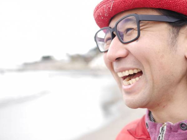 車上生活をしながら全国でベース弾き語りをする「トオルコバヤシ」　YouTubeで公開の屋外レコーディング楽曲全曲収録のアルバム「DEMO Vol,7.5」6月13日デジタルリリース