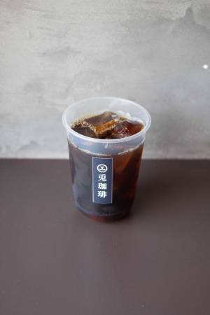 京都・二条城前にコーヒーとアパレルが楽しめるカフェ「兎珈琲」が6月6日(月)グランドオープン