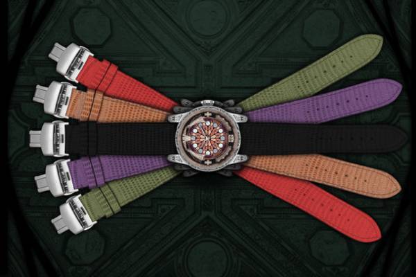 有名な絵画「聖ゲオルギウスと竜」の腕時計、「Makuake」にて7月30日まで予約販売を開催