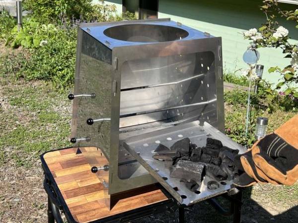 7つの機能！レシピ無限大！多機能すぎるアウトドア調理ツール「クッキング炎箱(ほむらばこ)」Makuakeにて6月8日より登場