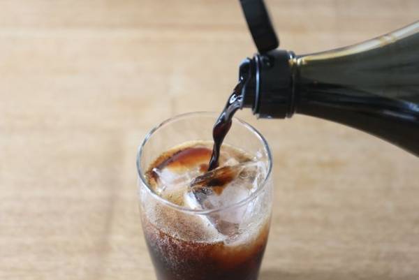 自然な甘みで飲みやすい、有機ブドウだけを使った「飲む有機バルサミコ酢」を新発売！