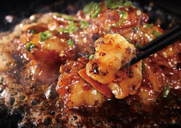 初夏のうまいもの大会に神奈川の行列店 支那そばや本店が初登場