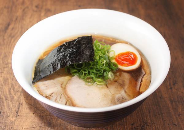 初夏のうまいもの大会に神奈川の行列店 支那そばや本店が初登場