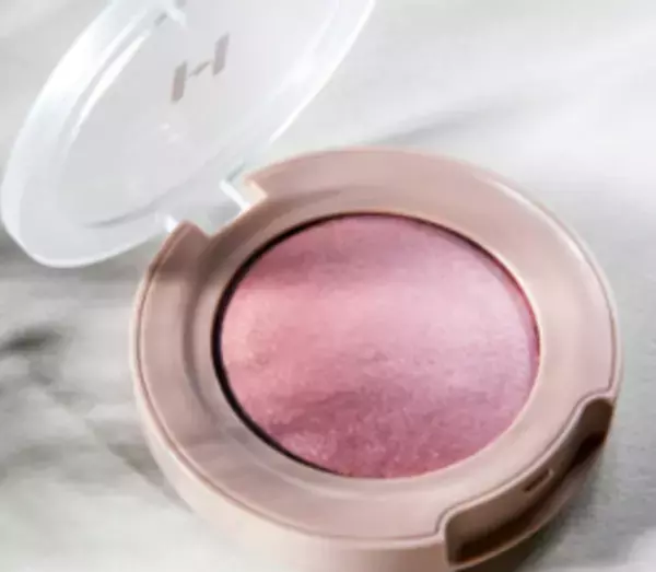 2022年5月Qoo10月間コスメランキング発表　人気のカテゴリーごとに月間販売数TOP5をご紹介！