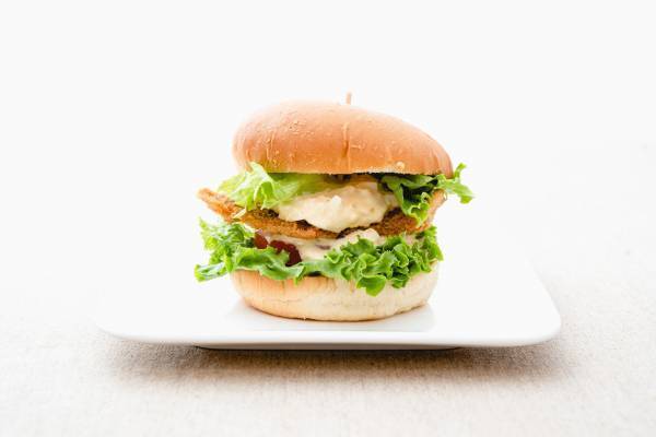 夏休み期間にあわせ「サマーフェスタ２０２２」を実施します。