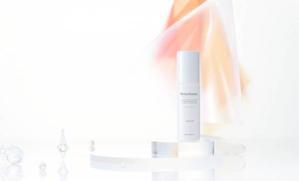 質感と香りのよさを兼ね備えた、究極の洗い流さないトリートメント「ナノアミノプレミアム モイスチャーエマルジョン」6月21日発売