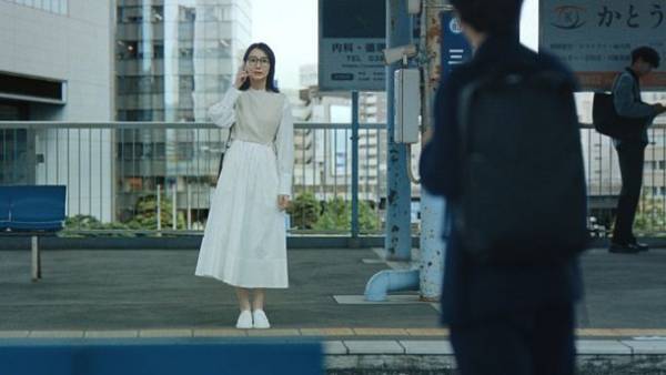 波瑠さん出演パリミキ2022新CM　デートの帰り際　彼女は、めがねを変えた事実を伝える。「気づいて欲しかった」篇　6月17日(金)より公開！！-PARIS MIKI Collection-