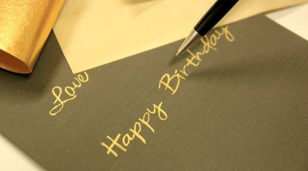 ボールペンで描ける新しい箔「煌葉-kiraha-」を発売必要なのは「ペン」と「伝えたい想い」だけ