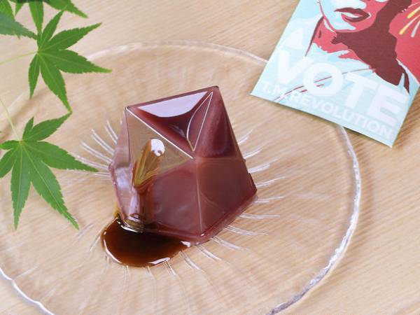 滋賀ふるさと観光大使西川貴教と叶 匠壽庵のコラボで地域復興に繋ぐ和菓子第2弾「水羊羹　西川貴教Ver.」2アイテムをびわ湖の日である2022年7月1日から販売開始