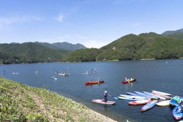 第1回「湖の駅アウトドアフェス」が7月3日に開催！～高知県土佐町「さめうらテントパークオープン記念」～