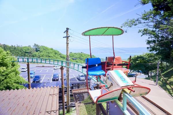 比叡山ドライブウェイの夏の風物詩「かぶと虫の家」オープン