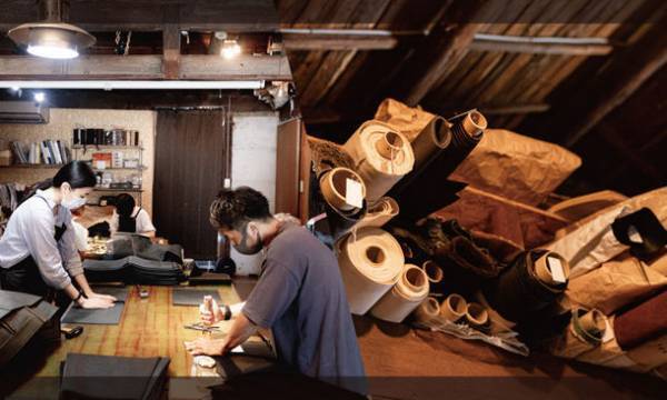 美容師向けシザーケース／シザーエプロンを販売する「aruci」のwebサイトが6月23日リニューアルした事を発表