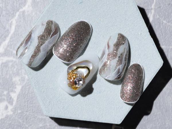 プロ用ジェルネイル通販サイト「PreMall (プリモール)」で6月23日にプリジェル新色とマグネットパウダーを発売！