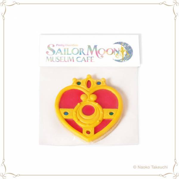 ミュージアム内に特設カフェがオープン！「美少女戦士セーラームーン ミュージアム カフェ」　セーラー戦士をイメージしたパフェなどオリジナルメニューが盛りだくさん