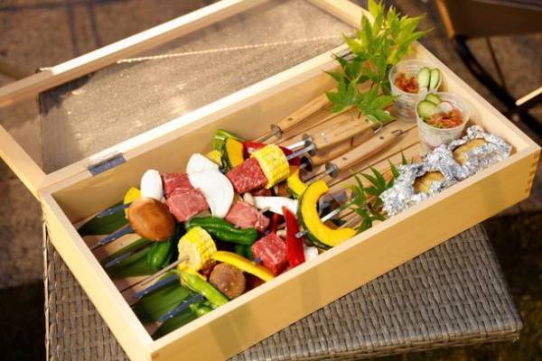 日本一の星空の下で、ミシュラン一つ星店監修の囲炉裏料理が味わえる純和風旅館　『天然温泉 阿智 星降りの宿 やま星』2022年7月17日(日)グランドオープン　