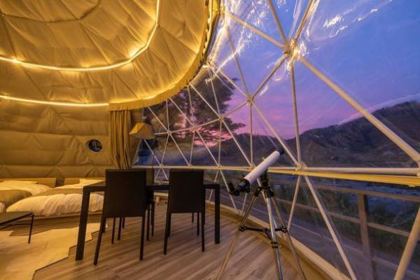 日本一の星空の下で、ミシュラン一つ星店監修の囲炉裏料理が味わえる純和風旅館　『天然温泉 阿智 星降りの宿 やま星』2022年7月17日(日)グランドオープン　