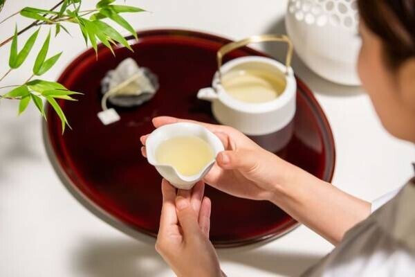 江戸時代のお茶文化を、新たな形で現代へ　EDOBIO 日本の茶葉ブレンド 煎茶と桜、焙じ茶と生姜　2022年6月30日(木)より新発売